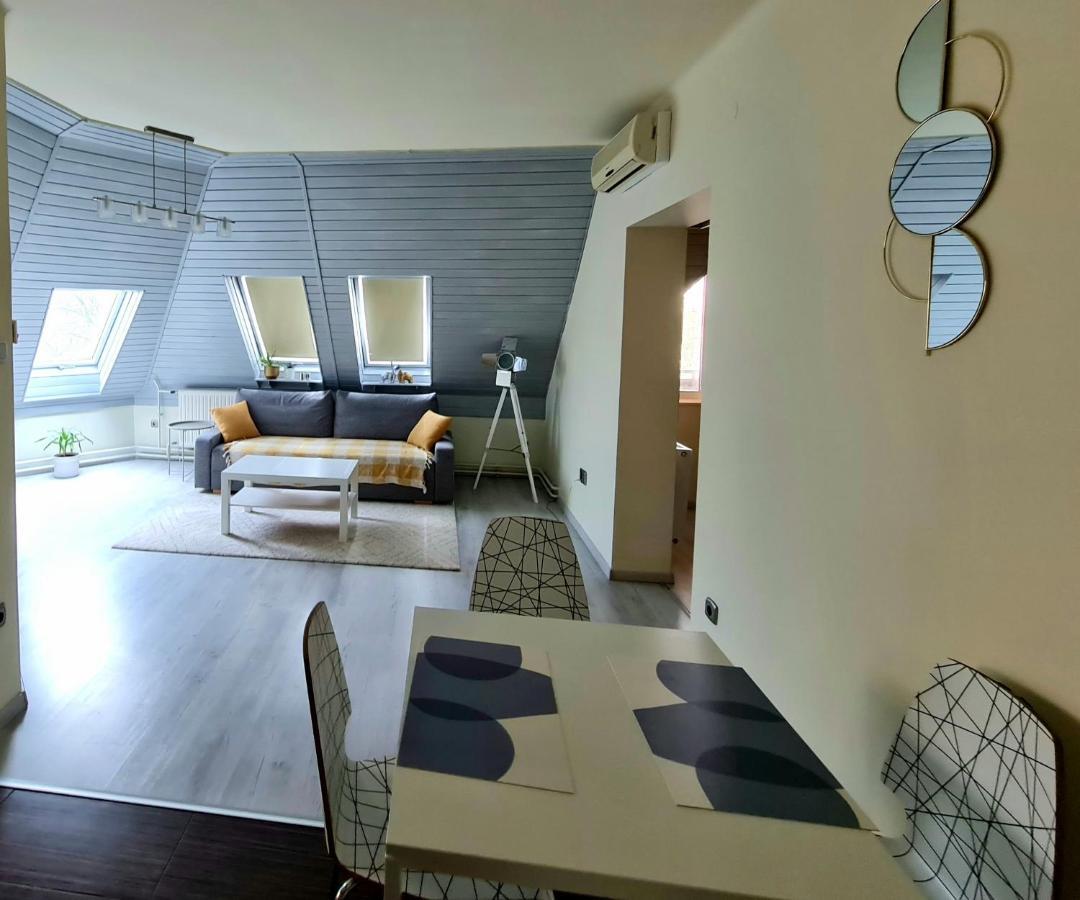 Stepin Apartment Kiskunfélegyháza Екстериор снимка